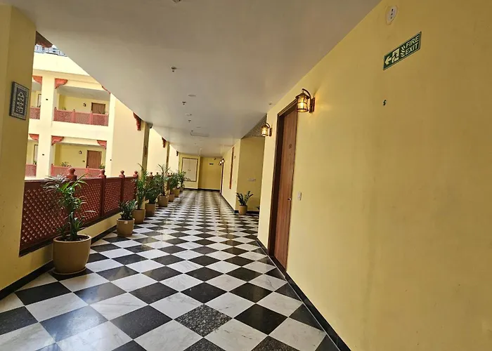 Hotel Ranavilas Palace