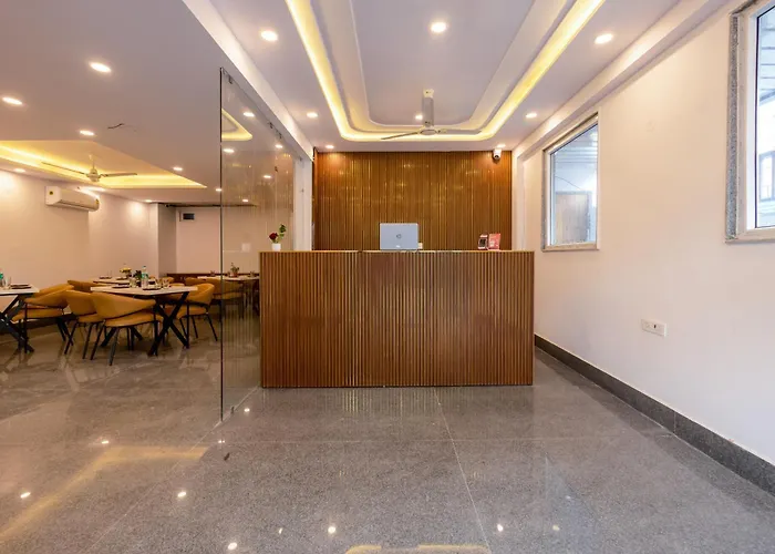 Hotel Park Tree I Sec-63A I Noida I Couple Friendly And Corporate Rooms Available