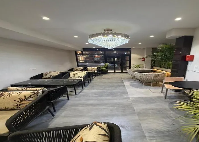 Serenity Hotel Near Laxman Jhula Tapvon Risikesh