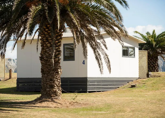 Tolaga Bay Top 10 Holiday Park