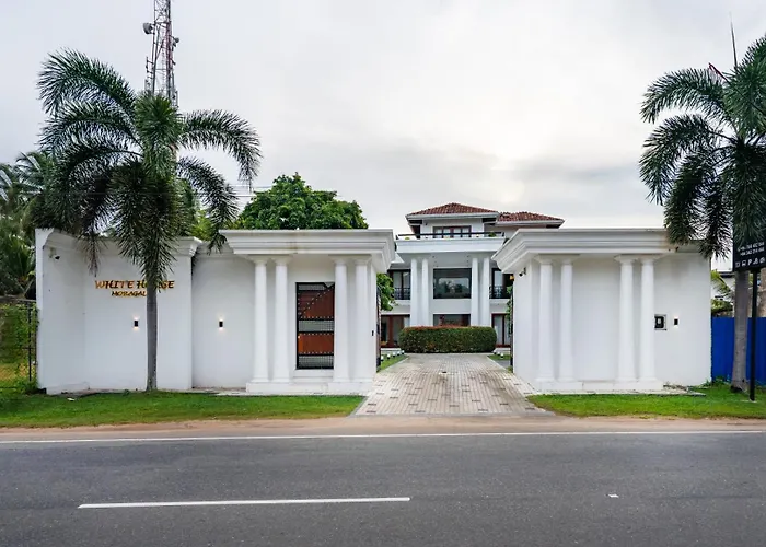 White House - Moragalla