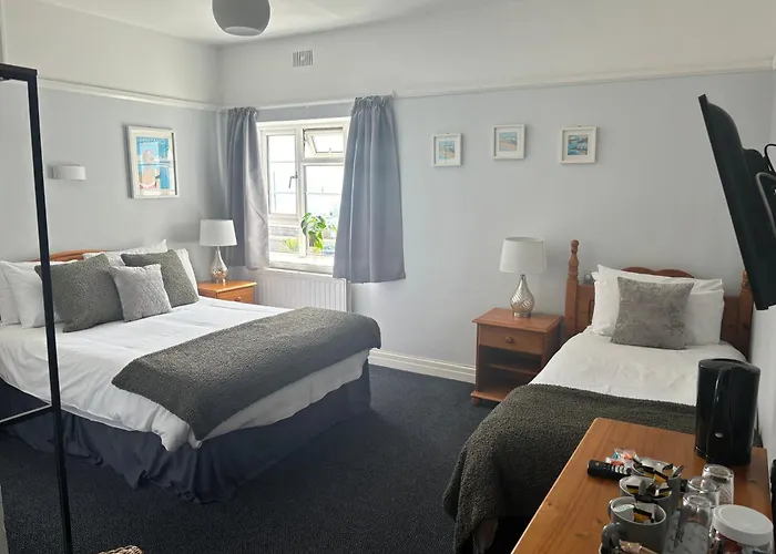 The Yacht Inn
