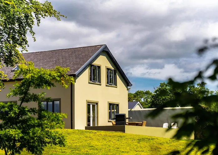 Dromquinna Manor
