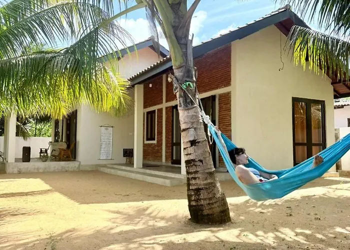 Ma'Moon Beach Villa