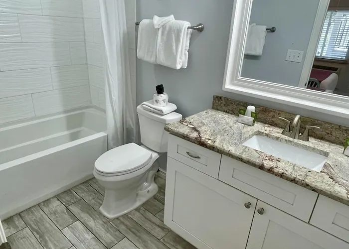 Beachgate Condo Suites And Hotel 218 Condo
