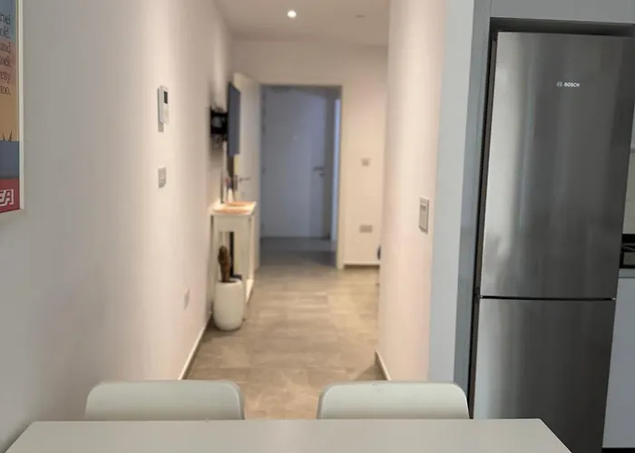 New Cp High Floor Luxury Studio With Partial Sea View