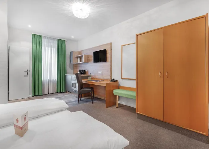 Schieners Hotel & Apfelhof Apartments