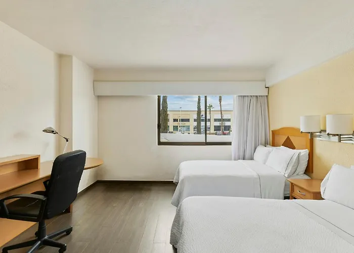 Fiesta Inn Express Chihuahua