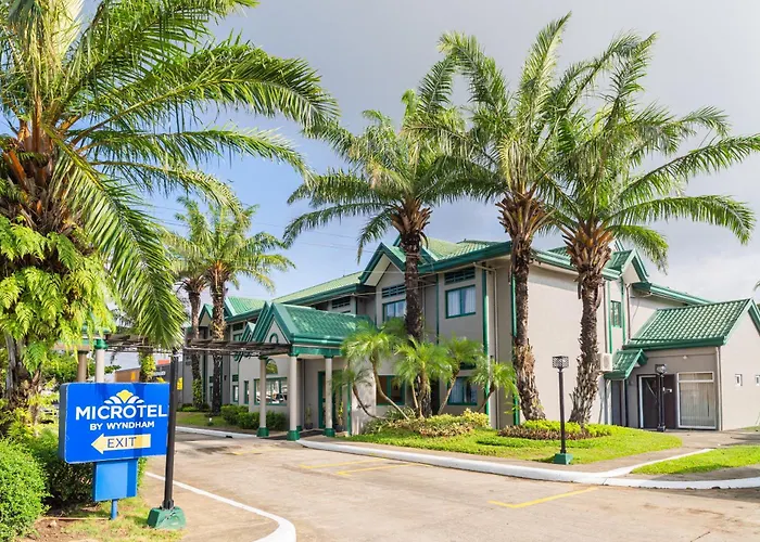Microtel By Wyndham Cabanatuan