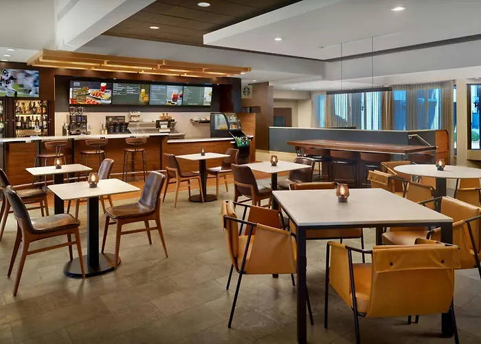 Courtyard By Marriott Birmingham Homewood