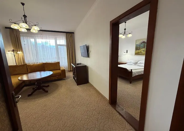 Erney Laz Hotel