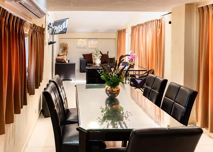 Hotel & Suites Domani