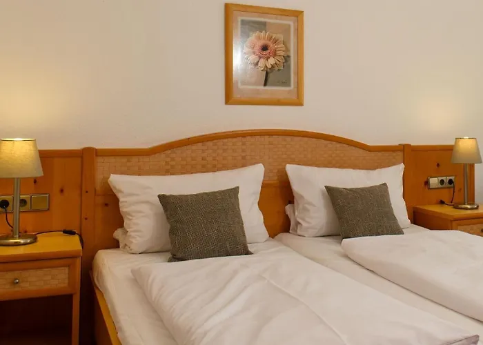 Hotel-garni-Kachelburg
