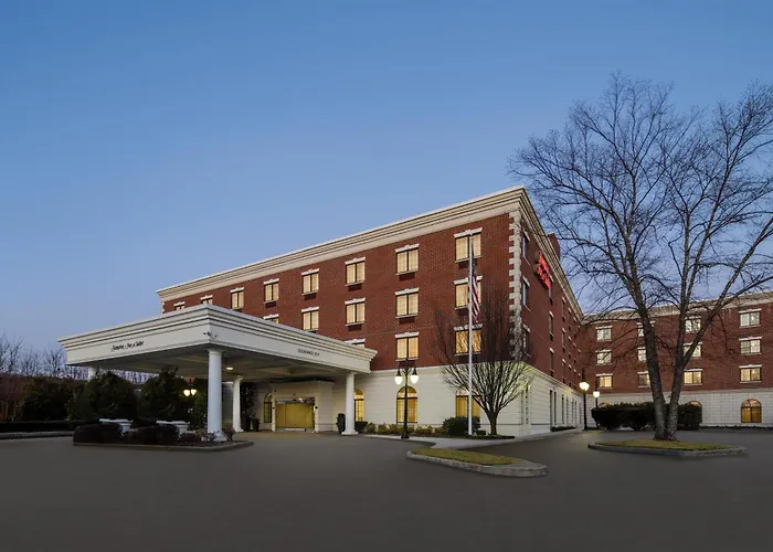Hampton Inn & Suites By Hilton - Rockville Centre