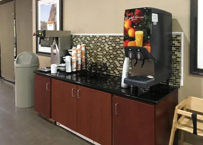 Comfort Inn & Suites Rogersville