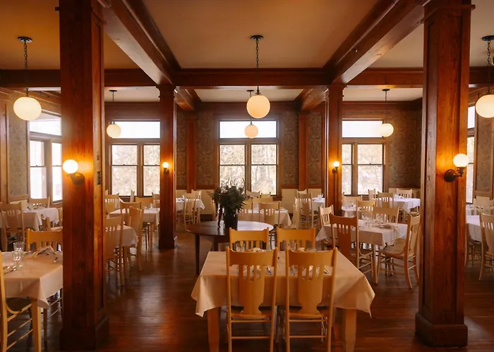 Terrace Inn And 1911 Restaurant