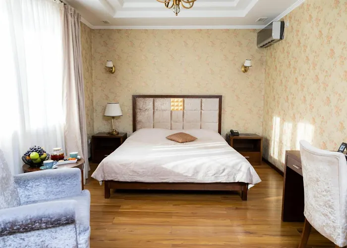 La Villa Park Hotel
