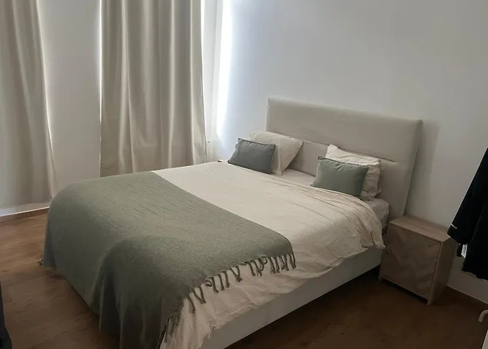 Holiday House With Private Jaccuzi - Leuven City Center