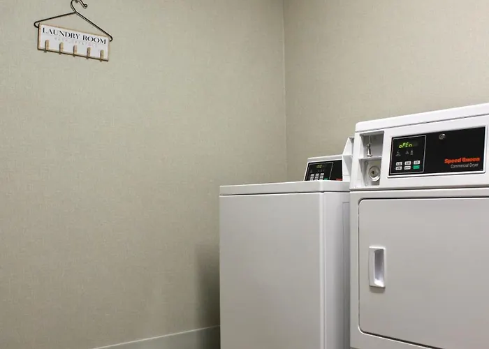 Holiday Inn Express Amherst - Lockport By Ihg