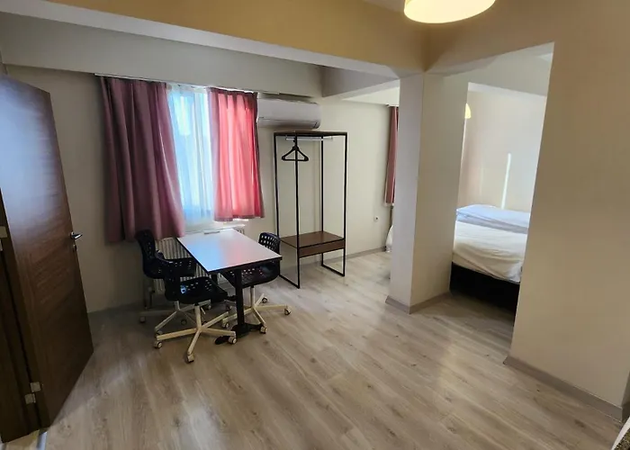 Moda Hotel