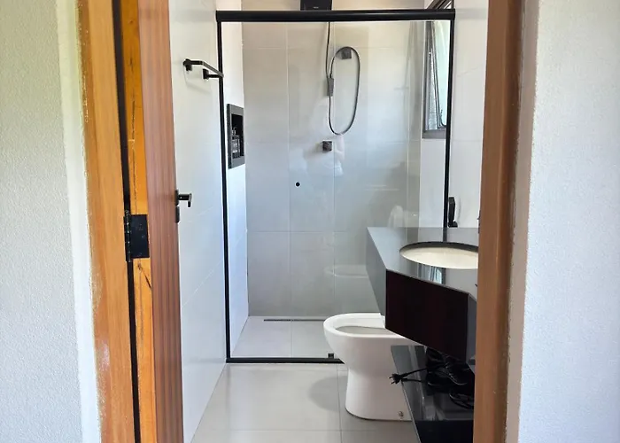 Palulu Flat Juquehy - O refúgio perfeito para casais e famílias - Área de Lazer com Piscina e Sauna - Garagem Subterrânea - Serviço de Praia