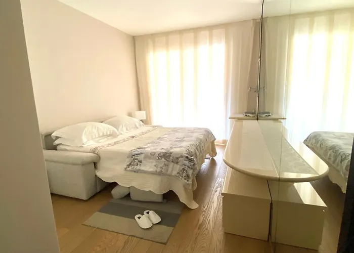 Monaco Fontvieille Elegant Apt - Luxury Terrace & Pool - Garden View