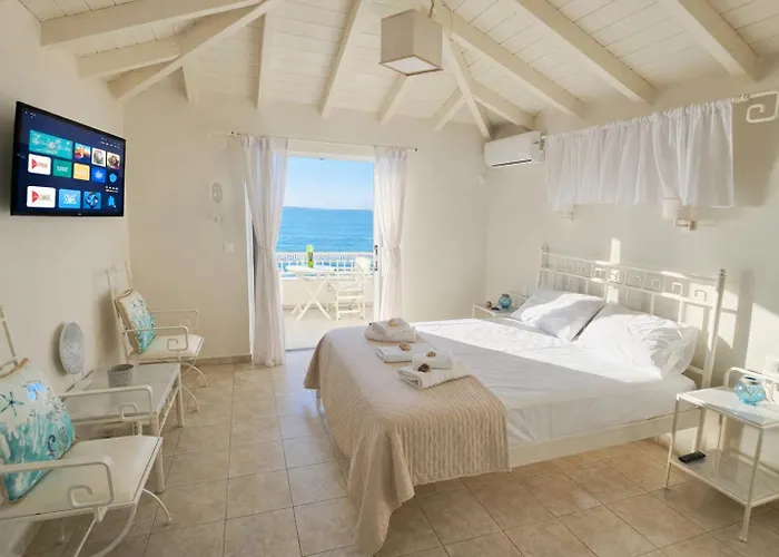 Ammos Boutique Rooms-Seafront Stay In Elafonisos