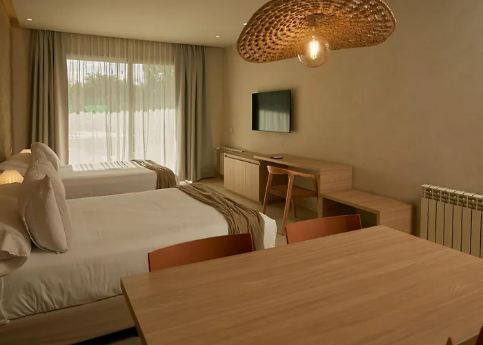 Howard Johnson Alcantara Boutique Hotel Chacras De Coria By Wyndham