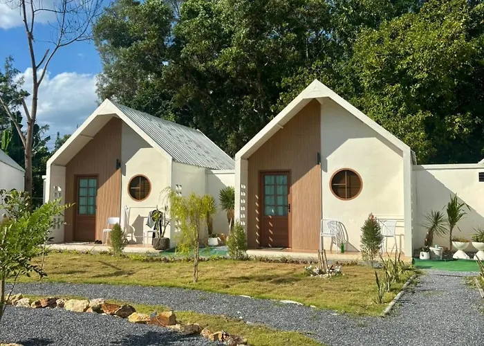 Chamin Longbeach Bungalow