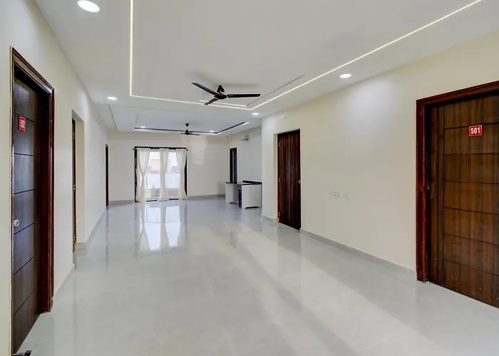 Hotel O Rr Grand Luxury Rooms