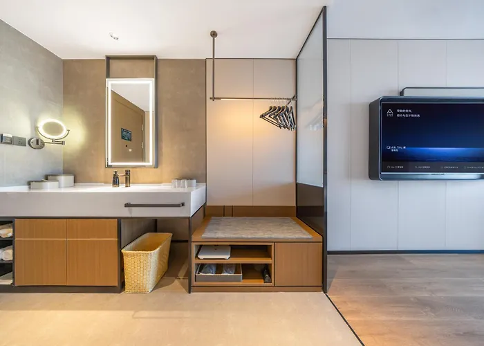 Atour Hotel Wefang High Tech Zone Management Committee East Jiankang Street