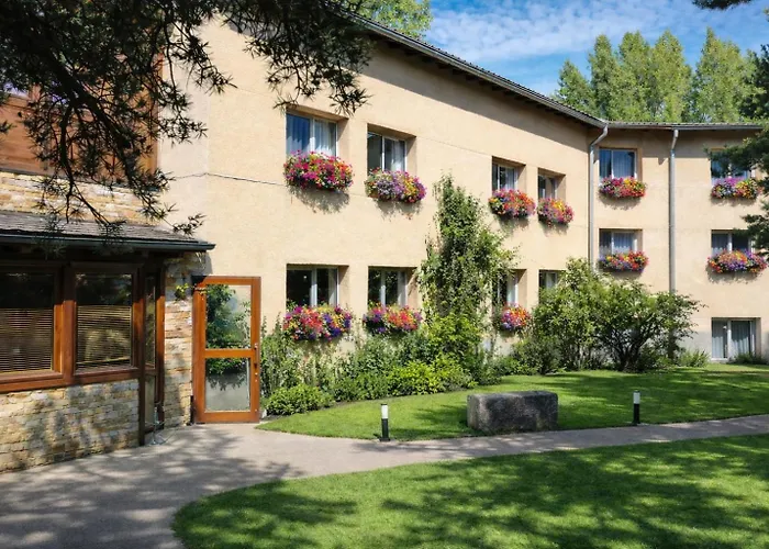 Logis Hotel Le Lac