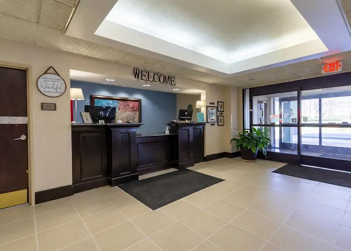 Greenfield Inn & Suites Owensboro, Ky Airport