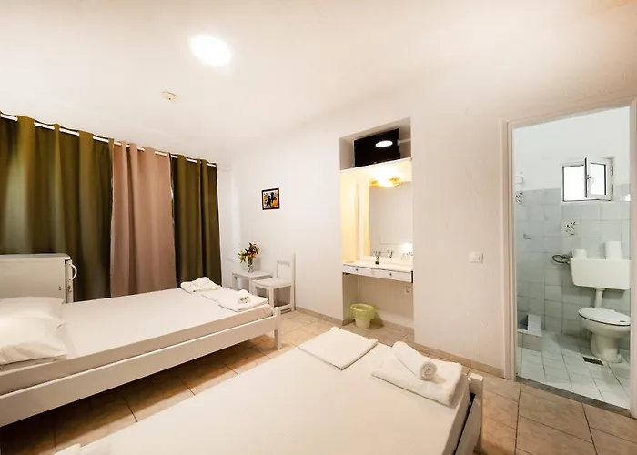 Le Mirage Hotel