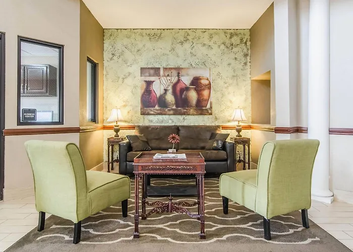 Quality Suites Graham - Burlington South