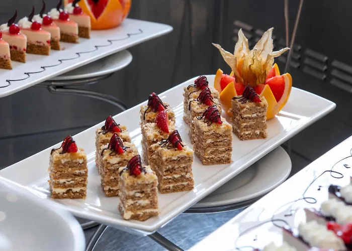 Sheraton Khalidiya Hotel