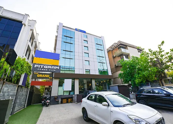 Fabhotel Grand Boutique New Delhi