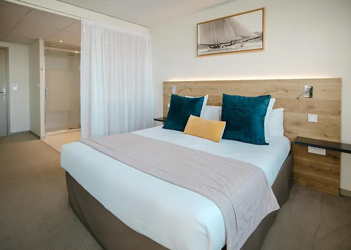 Le Nautica Hotel