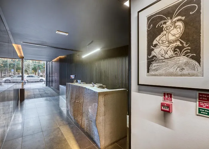 Onyx Hotel