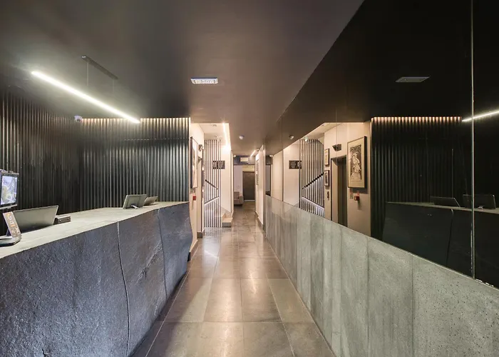 Onyx Hotel