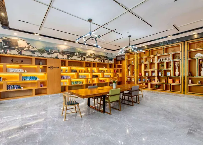 Atour Hotel Hefie Binghu Yingtai City Branch