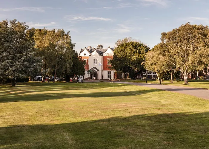 Coulsdon Manor Hotel And Golf Club