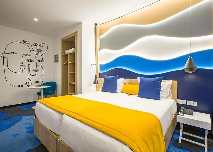 Hotel Carlton