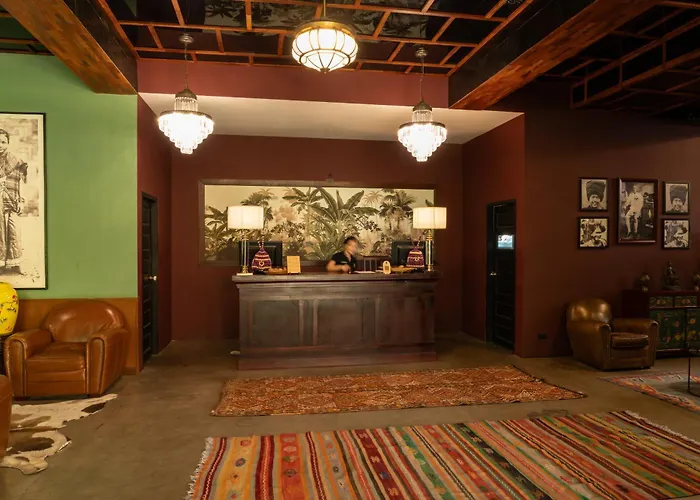 Lao Poet Hotel
