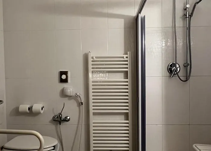 Master Hotel