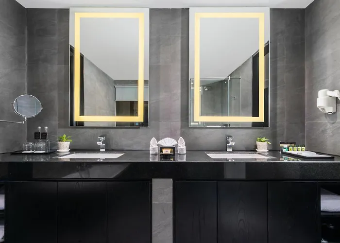 Grand Swiss-Belhotel Darmo