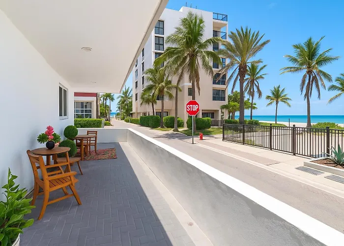The Pearl Beachside Apartments On Hollywood Beach