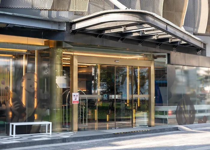 Oakwood Suites Tiwanon Bangkok