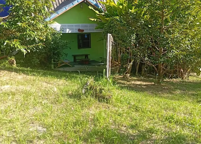 Hill Station Hostel At Chor Chaba