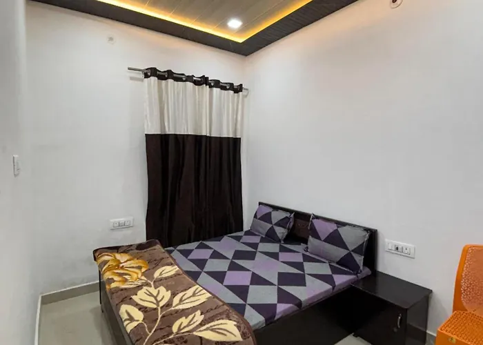 Rukmani Rooms